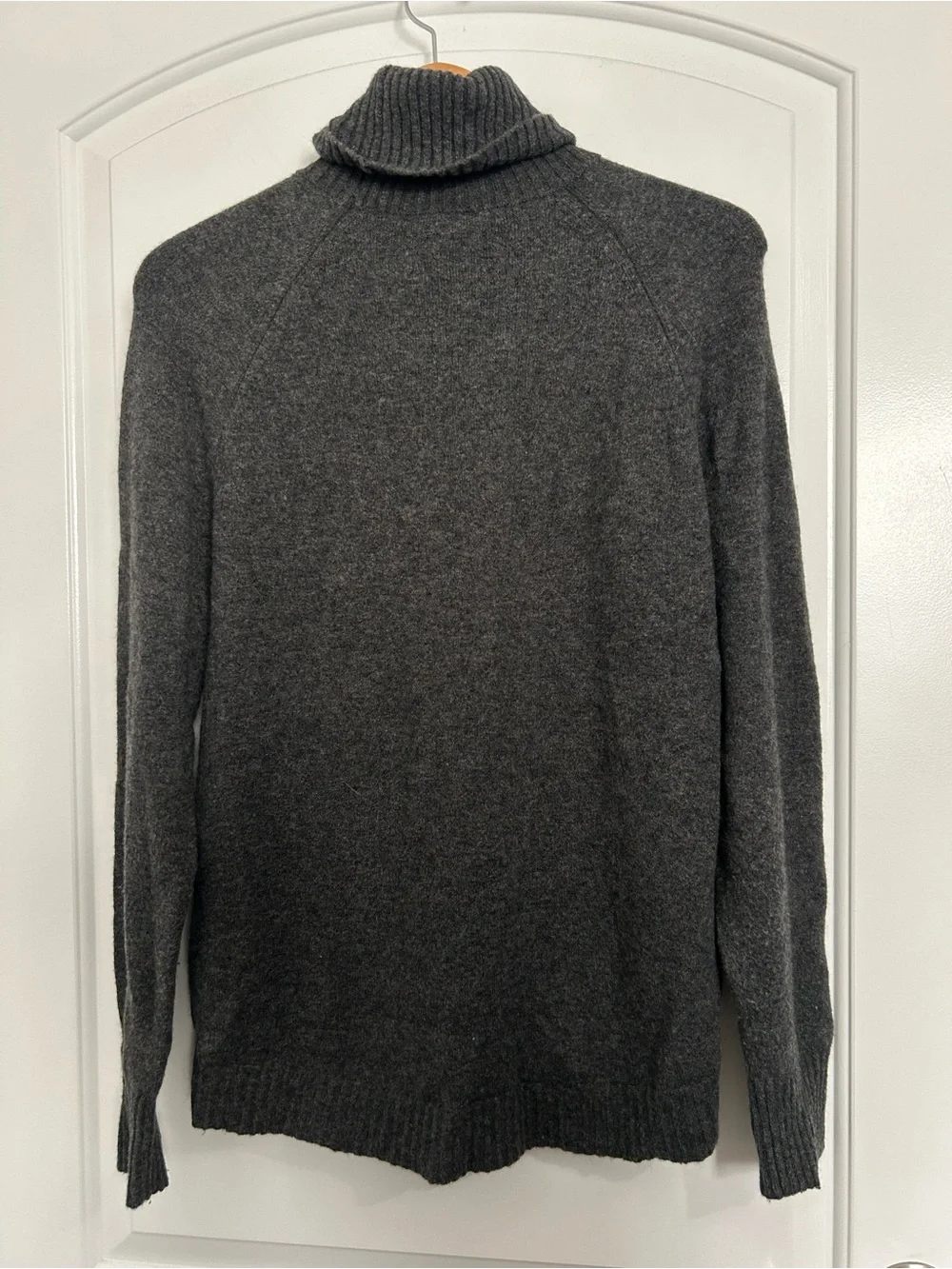 J. Crew Wool Alpaca Blend Turtleneck Sweater size Large chic preppy minimalist